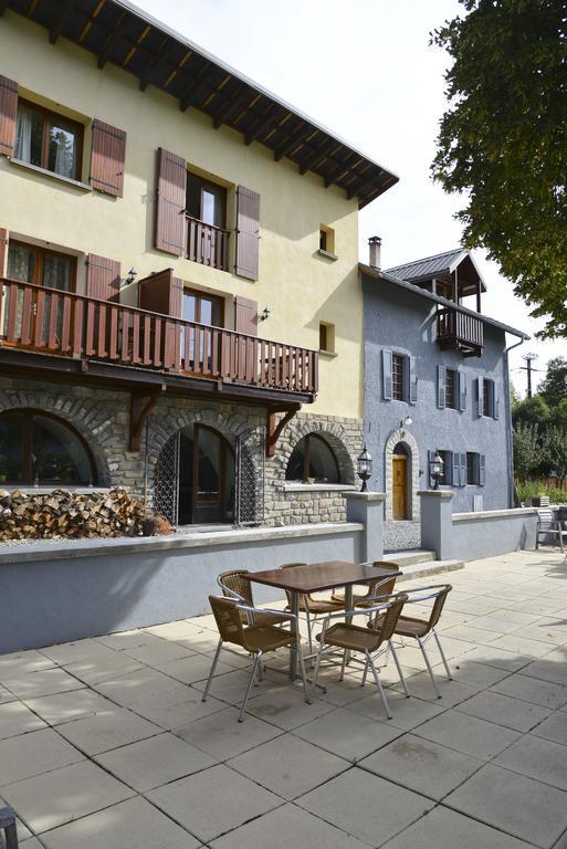 Bed and Breakfast L'Escale En Ubaye Saint-Pons  Экстерьер фото